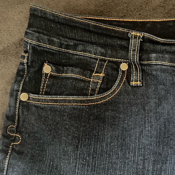 Torrid Dark Wash Jean Shorts - Picture 5 of 6